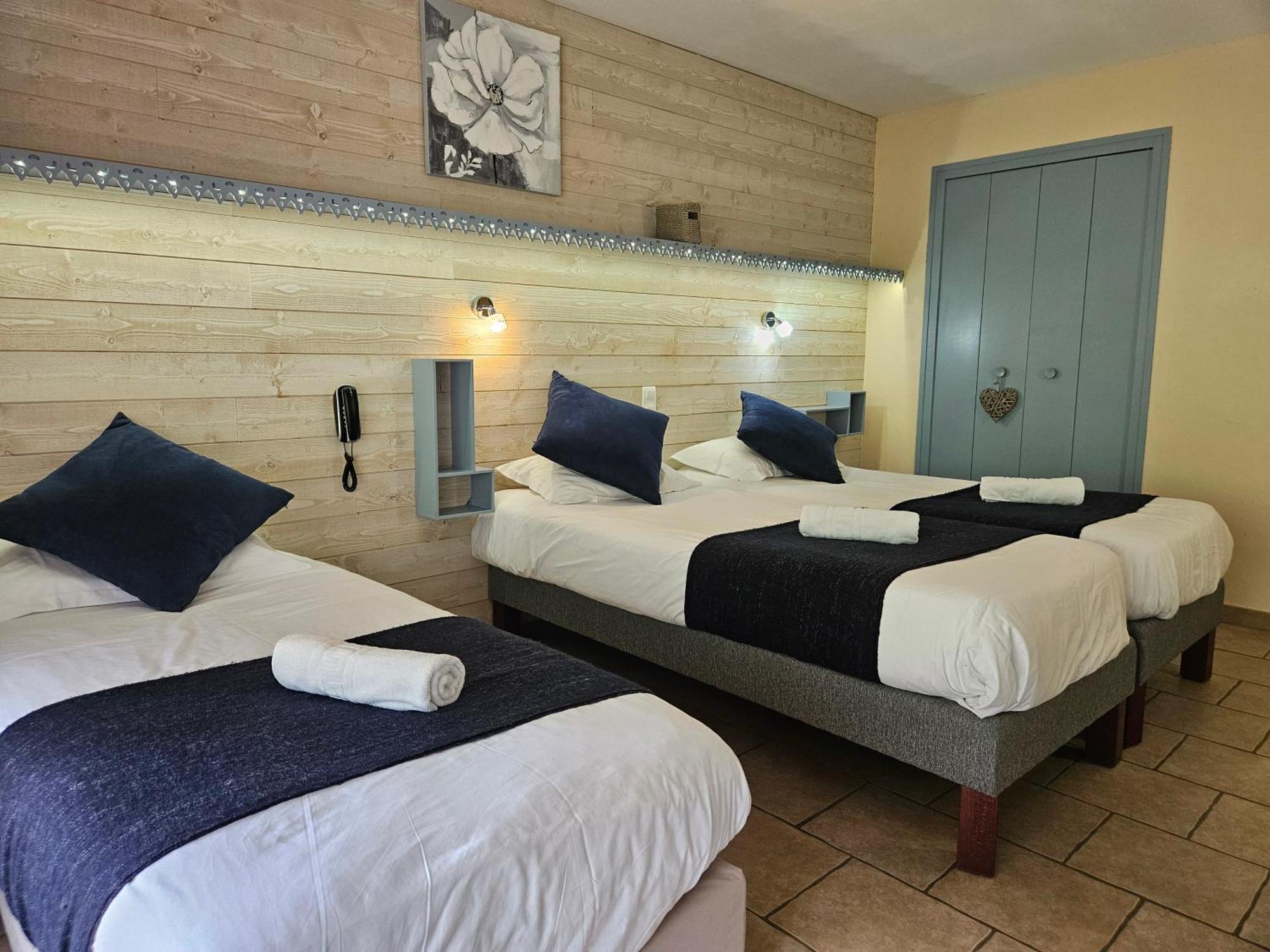 Hotel Le Mont Barral Creyers エクステリア 写真