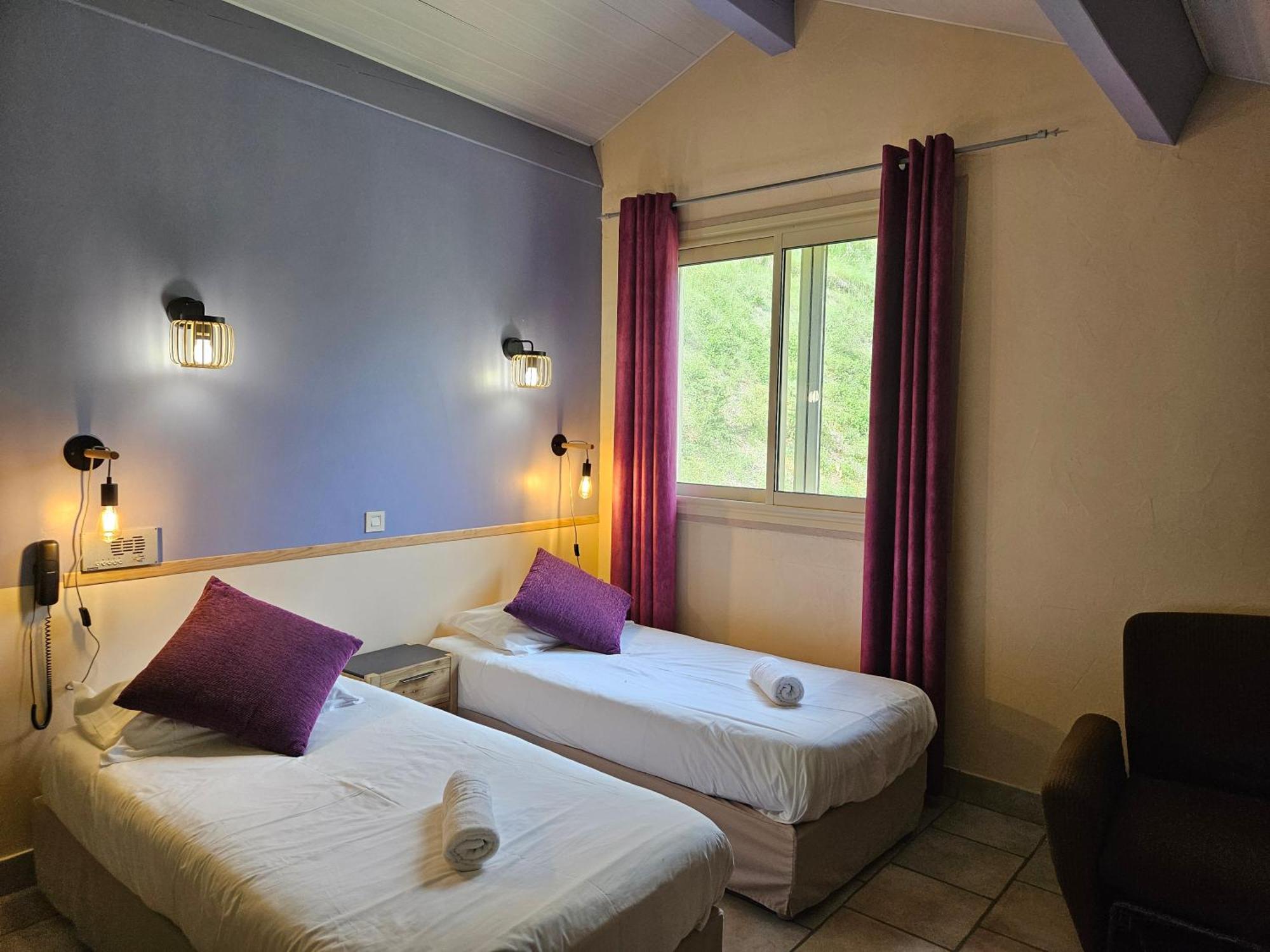 Hotel Le Mont Barral Creyers エクステリア 写真