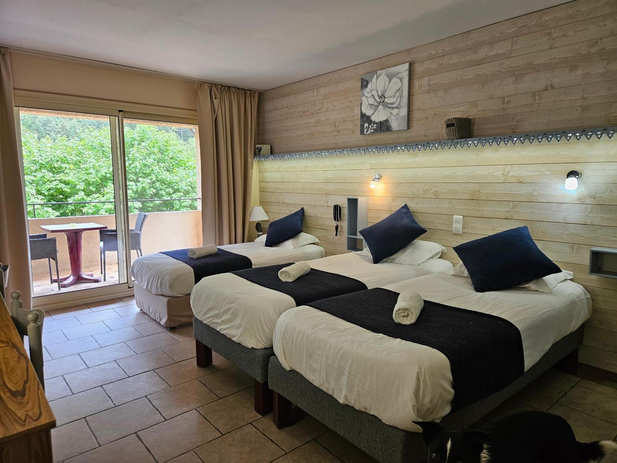 Hotel Le Mont Barral Creyers エクステリア 写真