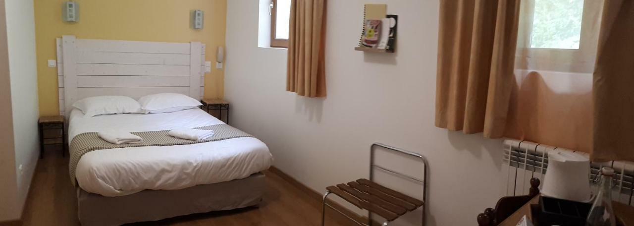 Hotel Le Mont Barral Creyers エクステリア 写真